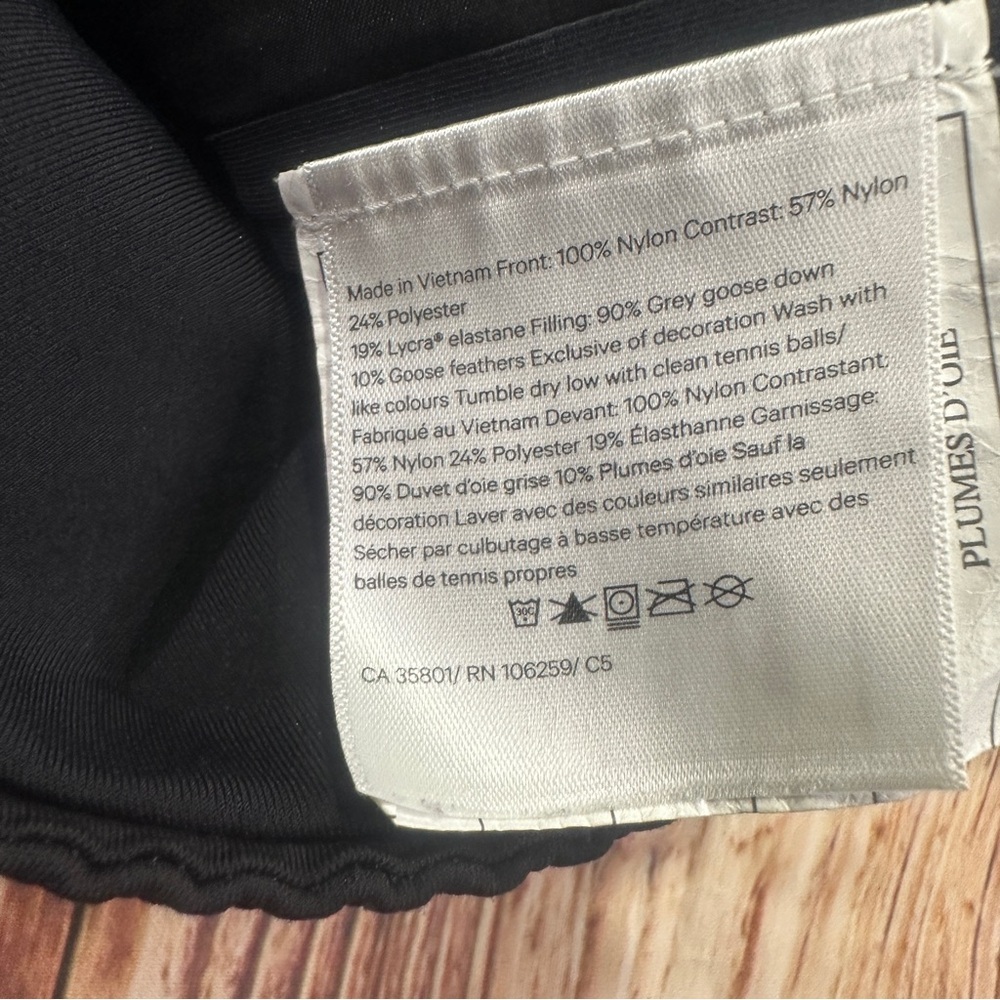 Lululemon Athletica Down & Around Crew Women’s Size 4 - Picture 15 of 16